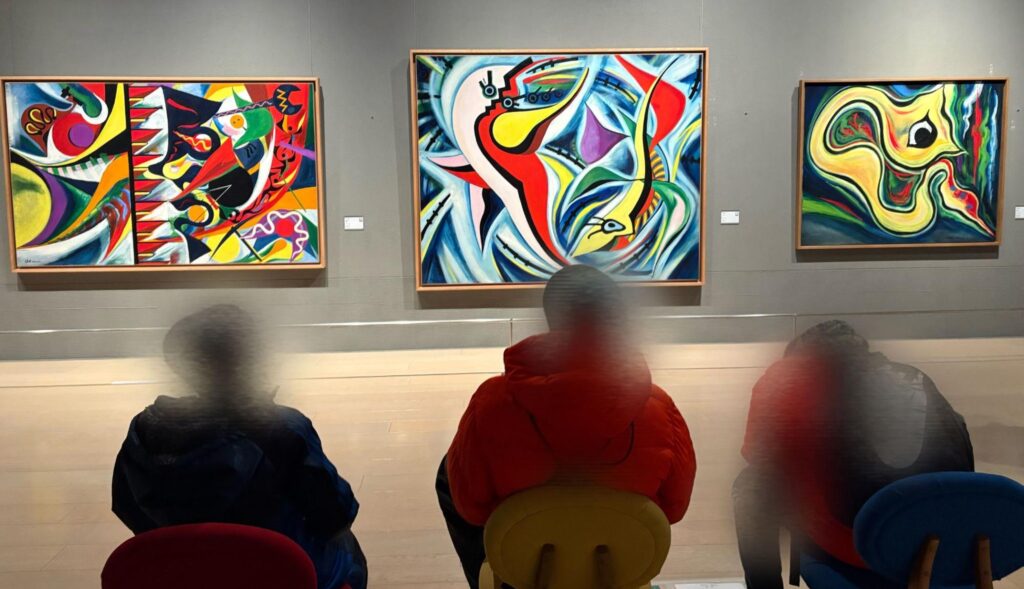 Living in Peace_おでかけリップ_岡本太郎美術館の見学